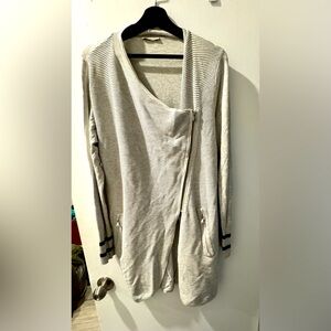 Women’s Dex cardigan size L